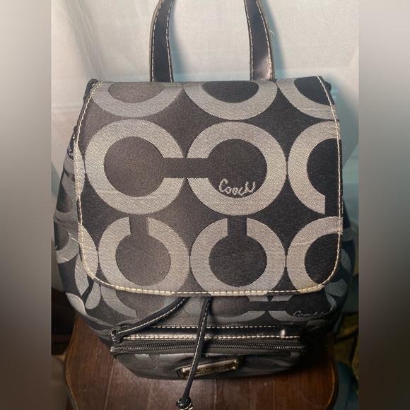 Coach backpack - Picture 5 of 6